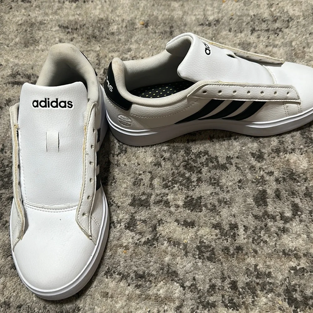 Shoes - Picture 1 of 5
